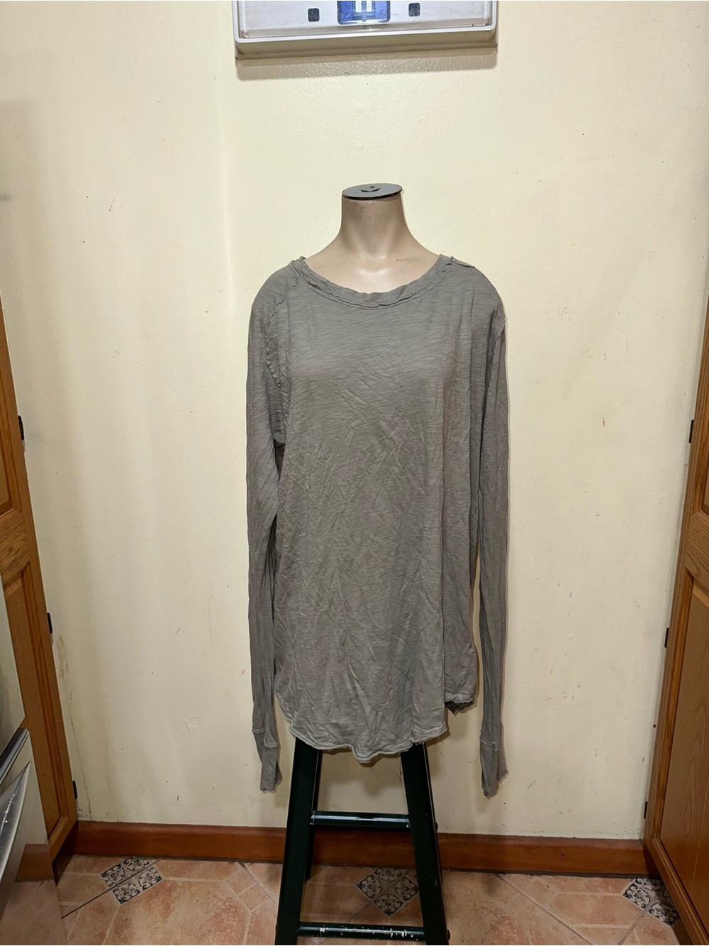 Woman’s Free People long sleeve top shirt
